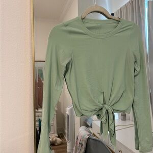 Lululemon long sleeve top